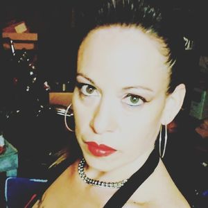 Meet your Posher, Renee